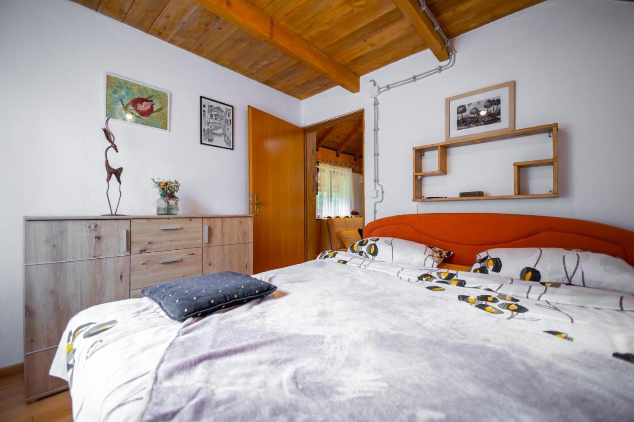Kuca U Sumi - Forrest House Near Una National Park Bihać Kültér fotó